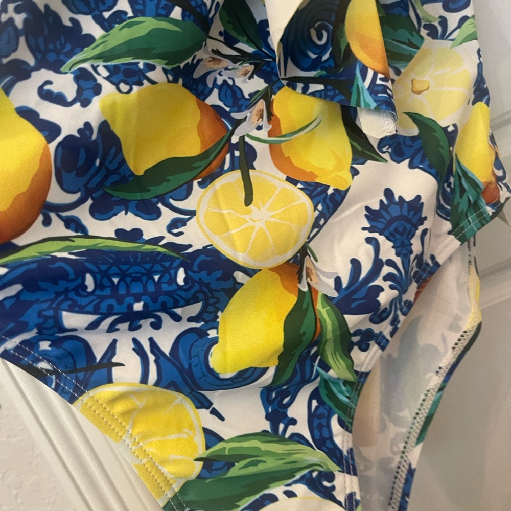 Sporlike Amazon Vibrant Lemon Print Swimsuit New Without Tag - Picture 7 of 8